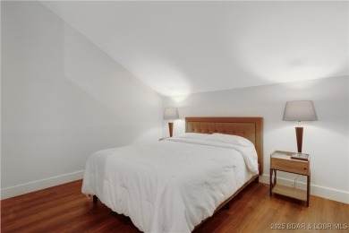 If you're looking for the perfect blend of lake life luxury and on Seasons Ridge At Four Seasons in Missouri - for sale on GolfHomes.com, golf home, golf lot