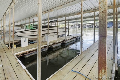 If you're looking for the perfect blend of lake life luxury and on Seasons Ridge At Four Seasons in Missouri - for sale on GolfHomes.com, golf home, golf lot