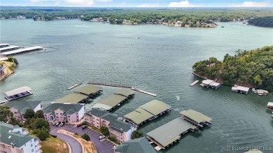 If you're looking for the perfect blend of lake life luxury and on Seasons Ridge At Four Seasons in Missouri - for sale on GolfHomes.com, golf home, golf lot