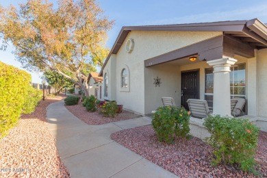 Step into this wonderful end unit in the highly sought after on Country Meadows Golf Club in Arizona - for sale on GolfHomes.com, golf home, golf lot