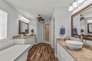 Beautifully Furnished Home in the Sought-After Pinnacle Club on on Pinnacle Golf and Boat Club in Texas - for sale on GolfHomes.com, golf home, golf lot