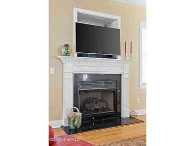 Experience the tranquility of Castle Bay's Scottish Links-style on Castle Bay Golf and Country Club in North Carolina - for sale on GolfHomes.com, golf home, golf lot