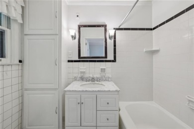 Come live near the Beltline and Tanyard Creek Park on Collier on Bobby Jones Golf Club in Georgia - for sale on GolfHomes.com, golf home, golf lot