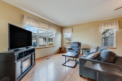 Welcome to this beautifully maintained Townhouse ranch-style on Carillon Lakes 3 Hole Course in Illinois - for sale on GolfHomes.com, golf home, golf lot