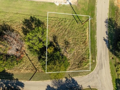 Live the lake life with this beautiful building lot near the on White Bluff Resort - Old Course in Texas - for sale on GolfHomes.com, golf home, golf lot