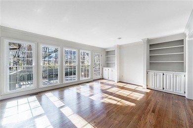 Welcome to a perfectly situated home in the heart of Windward on The Golf Club of Georgia in Georgia - for sale on GolfHomes.com, golf home, golf lot