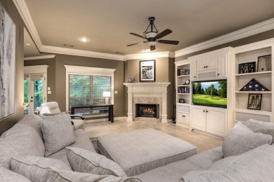 Come see this luxurious 4-bedrm, 3.5-bath home with a side load on Maumelle Golf and Country Club in Arkansas - for sale on GolfHomes.com, golf home, golf lot