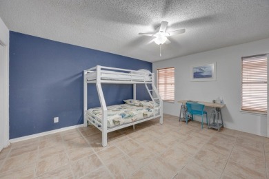 Adorable Detached Single Family Home in Rockport Country Club - on Rockport Country Club in Texas - for sale on GolfHomes.com, golf home, golf lot