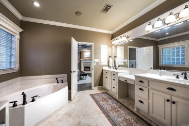 Come see this luxurious 4-bedrm, 3.5-bath home with a side load on Maumelle Golf and Country Club in Arkansas - for sale on GolfHomes.com, golf home, golf lot