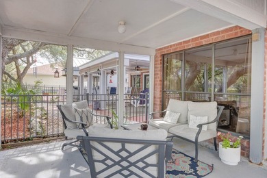 Adorable Detached Single Family Home in Rockport Country Club - on Rockport Country Club in Texas - for sale on GolfHomes.com, golf home, golf lot