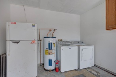 Adorable Detached Single Family Home in Rockport Country Club - on Rockport Country Club in Texas - for sale on GolfHomes.com, golf home, golf lot