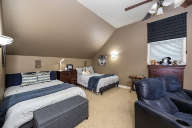Come see this luxurious 4-bedrm, 3.5-bath home with a side load on Maumelle Golf and Country Club in Arkansas - for sale on GolfHomes.com, golf home, golf lot