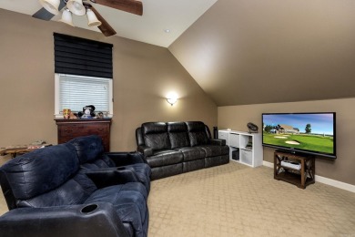 Come see this luxurious 4-bedrm, 3.5-bath home with a side load on Maumelle Golf and Country Club in Arkansas - for sale on GolfHomes.com, golf home, golf lot