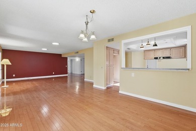 POPULAR EXTENDED ALAMEDA MODEL IN SUN LAKES Welcome to this on Cottonwood Country Club in Arizona - for sale on GolfHomes.com, golf home, golf lot