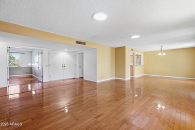 POPULAR EXTENDED ALAMEDA MODEL IN SUN LAKES Welcome to this on Cottonwood Country Club in Arizona - for sale on GolfHomes.com, golf home, golf lot