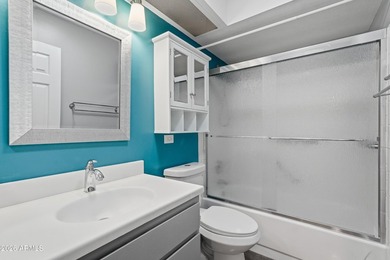 POPULAR EXTENDED ALAMEDA MODEL IN SUN LAKES Welcome to this on Cottonwood Country Club in Arizona - for sale on GolfHomes.com, golf home, golf lot