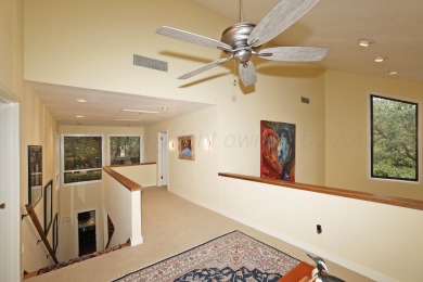 -Welcome Home to Woodstone-
Bathed In Natural Light And on Amarillo Country Club in Texas - for sale on GolfHomes.com, golf home, golf lot