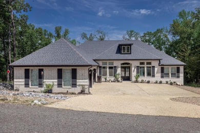 No need to Build! Come Home to this 2021 Carriage Built home on Isabella Golf Course  in Arkansas - for sale on GolfHomes.com, golf home, golf lot