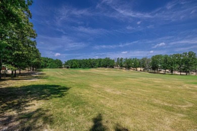 No need to Build! Come Home to this 2021 Carriage Built home on Isabella Golf Course  in Arkansas - for sale on GolfHomes.com, golf home, golf lot