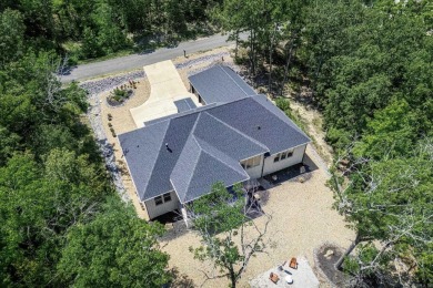 No need to Build! Come Home to this 2021 Carriage Built home on Isabella Golf Course  in Arkansas - for sale on GolfHomes.com, golf home, golf lot