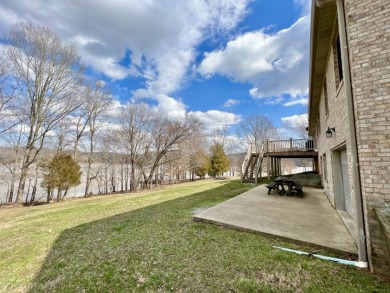 Auction: Lake Barkley Waterfront with Dock & Personal Property SO on Boots Randolph Golf Course in Kentucky - for sale on GolfHomes.com, golf home, golf lot
