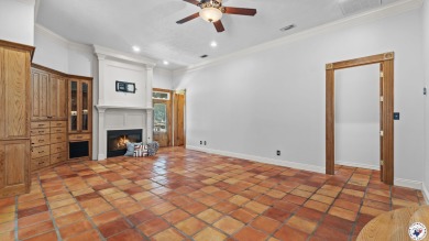 Welcome to 6616 Lakeridge Drive in Texarkana, TX! This spacious on Northridge Country Club in Texas - for sale on GolfHomes.com, golf home, golf lot