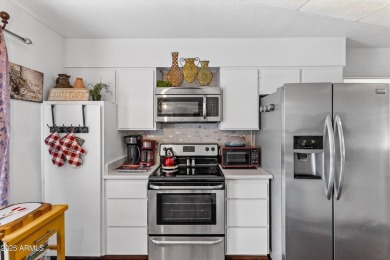 Welcome to this charming and well-maintained home in the highly on Sun City-Willow Creek / Willow Brook  in Arizona - for sale on GolfHomes.com, golf home, golf lot