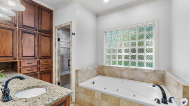 Welcome to 6616 Lakeridge Drive in Texarkana, TX! This spacious on Northridge Country Club in Texas - for sale on GolfHomes.com, golf home, golf lot