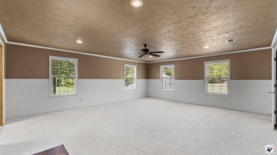 Welcome to 6616 Lakeridge Drive in Texarkana, TX! This spacious on Northridge Country Club in Texas - for sale on GolfHomes.com, golf home, golf lot