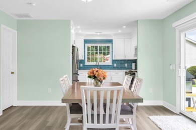 Look no further, you have found the one. This 3 bedroom, 2.5 on Arrowhead Country Club in South Carolina - for sale on GolfHomes.com, golf home, golf lot