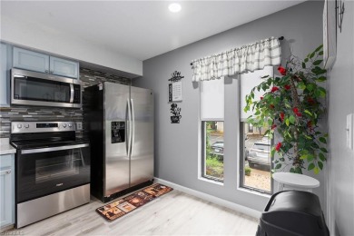 Charming Townhome w/Golf Course Views in Heather Hills! Welcome on Heather Hills Golf Course in North Carolina - for sale on GolfHomes.com, golf home, golf lot