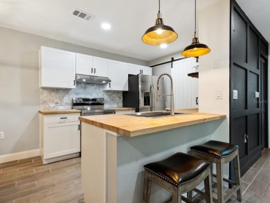 Welcome to your beautifully renovated condo within the amazing on Lakewood Ranch Golf and Country Club in Florida - for sale on GolfHomes.com, golf home, golf lot