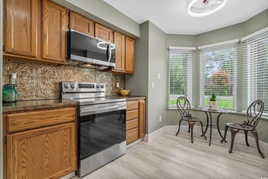 OPEN HOUSE 12/6 12-2PM Welcome to 105 Hickory Drive, where charm on Burning Ridge Golf Course in South Carolina - for sale on GolfHomes.com, golf home, golf lot