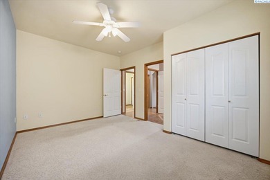 MLS# 288662 Custom-built rambler located in the desirable Sun on Sun Willows in Washington - for sale on GolfHomes.com, golf home, golf lot