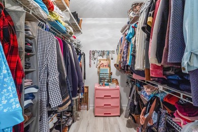 OPEN HOUSE 12/6 12-2PM Welcome to 105 Hickory Drive, where charm on Burning Ridge Golf Course in South Carolina - for sale on GolfHomes.com, golf home, golf lot