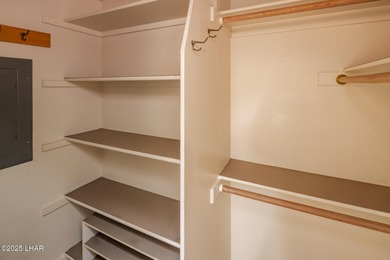 Check out this SUPER CLEAN one-bedroom, one-bath ground-level on London Bridge Golf Course in Arizona - for sale on GolfHomes.com, golf home, golf lot