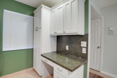 Welcome to this cozy, tastefully decorated 55+ first floor condo on Fountains Golf and Country Club in Florida - for sale on GolfHomes.com, golf home, golf lot
