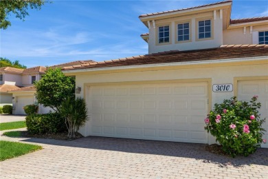 Golf course living awaits!! This delightful 2-bed, 2-bath plus on Verandah Golf Course and Club in Florida - for sale on GolfHomes.com, golf home, golf lot