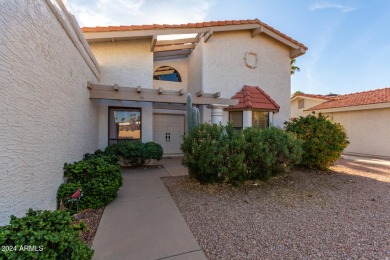 Seller offers concession to buyer up to $15,000 with an accepted on Cottonwood Country Club in Arizona - for sale on GolfHomes.com, golf home, golf lot