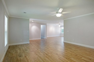On over half an acre on a desirable corner lot in the Killearn on Killearn Country Club and Inn in Florida - for sale on GolfHomes.com, golf home, golf lot