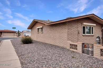 EXTRAORDINARILY MAINTAINED FARNSWORTH MODEL 600 (EXPANDED) IN A on Sunland Village Golf Club in Arizona - for sale on GolfHomes.com, golf home, golf lot