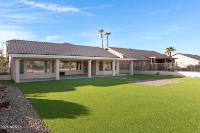 STUNNING REMODEL ALERT!! This beautifully remodeled 2-bedroom on Westbrook Village / Vista Golf Course in Arizona - for sale on GolfHomes.com, golf home, golf lot