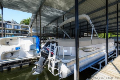 2005 26' Princecraft Tritoon with 225 Mercury Optimax motor with on Tan-Tar-A Golf Club in Missouri - for sale on GolfHomes.com, golf home, golf lot