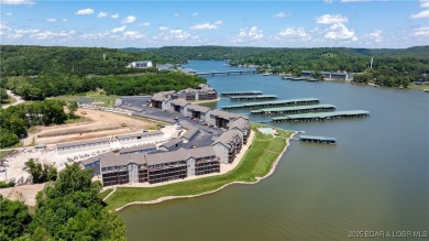 PRIDE OF OWNERSHIP is apparent upon entering this 2-bedroom 2 on Lake Valley Country Club in Missouri - for sale on GolfHomes.com, golf home, golf lot