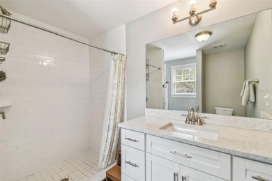 Under contract-accepting backup offers. Charming Updated on Palma Ceia Golf and Country Club in Florida - for sale on GolfHomes.com, golf home, golf lot