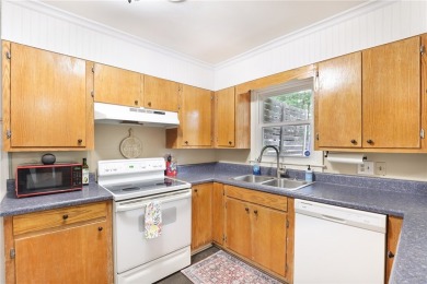 Charming Brick Home with In-Law Suite on 1.28 Acres Backing Up on Pickens Country Club in South Carolina - for sale on GolfHomes.com, golf home, golf lot