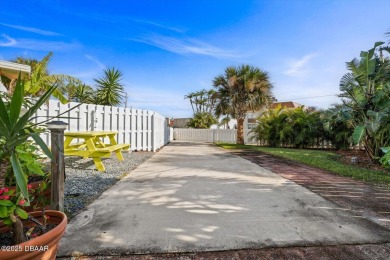 Grab your Flip Flops the beach is 1000 feet away! on Oceanside Country Club in Florida - for sale on GolfHomes.com, golf home, golf lot