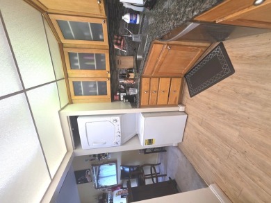 Charming and meticulously maintained 2-bedroom, 2-bath condo now on River Oaks Golf Course in Illinois - for sale on GolfHomes.com, golf home, golf lot