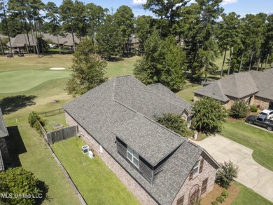 Attention golf enthusiasts!!! Here's your chance to live on the on Castlewoods Golf Club in Mississippi - for sale on GolfHomes.com, golf home, golf lot