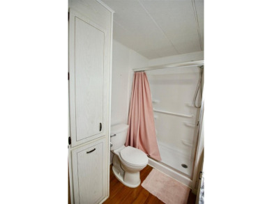 **DESIRABLE GOLDEN GATE! RESIDENT OWNED COMMUNITY** Spacious on Mainlands Golf Club in Florida - for sale on GolfHomes.com, golf home, golf lot